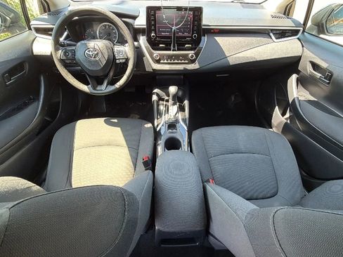 Used 2022 Toyota Corolla LE FWD image 27