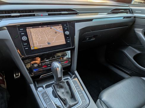 Used 2021 Volkswagen Arteon SEL Premium image 24