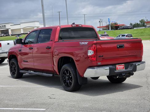 Used 2021 Toyota Tundra SR5 w/ SR5 Leather Package AWD/4WD image 4