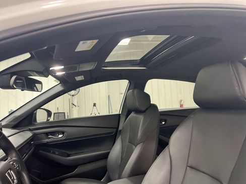 Used 2024 Honda Accord Sport image 18