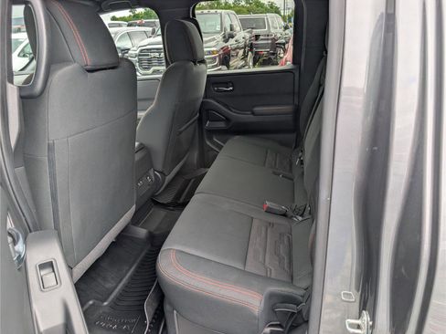 Used 2023 Nissan Frontier PRO-4X w/ Pro Convenience Package AWD/4WD image 13