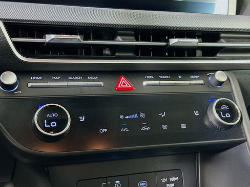 Used 2025 Hyundai Sonata SEL image 23