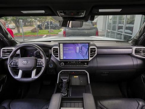 Used 2023 Toyota Sequoia Platinum AWD/4WD image 46