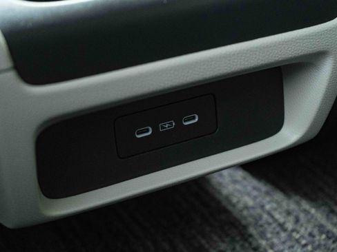 Used 2026 Honda Odyssey Elite image 44