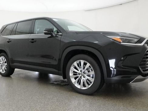 New 2026 Toyota Grand Highlander Platinum image 62