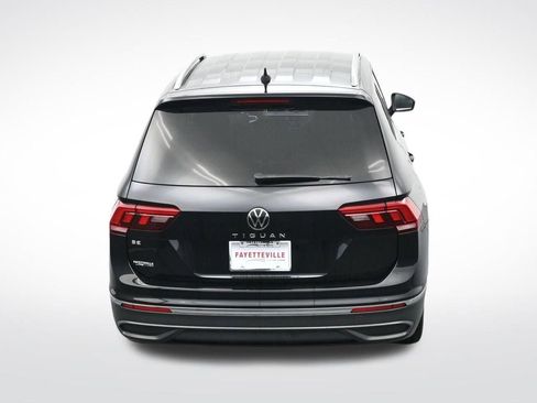Used 2023 Volkswagen Tiguan SE FWD image 27