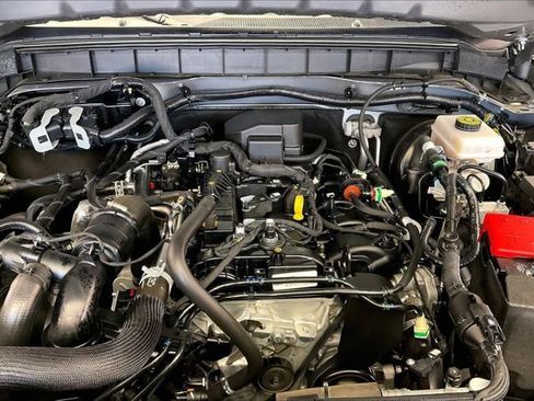 Used 2022 Ford Bronco 2-Door image 9