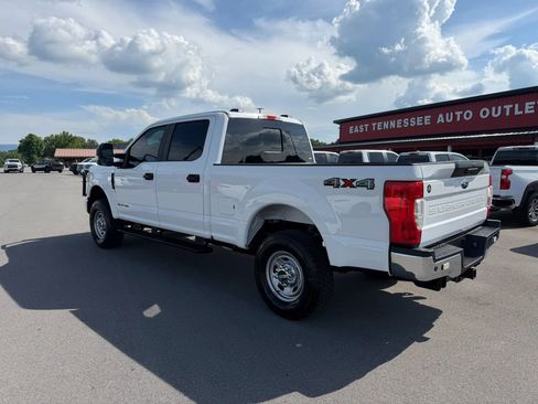 Used 2020 Ford F250 XL w/ Power Equipment Group AWD/4WD image 3