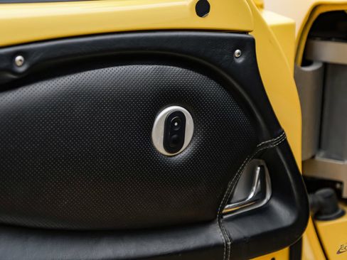 Used 2005 Lotus Elise RWD image 80