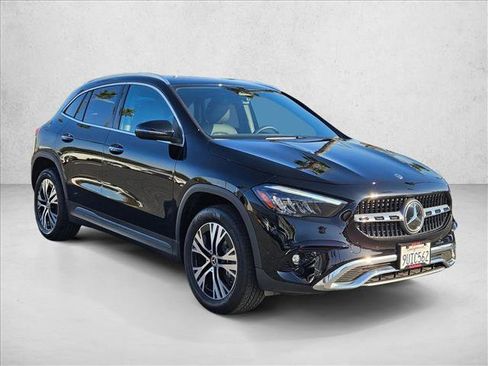 Certified 2025 Mercedes-Benz GLA 250 image 3