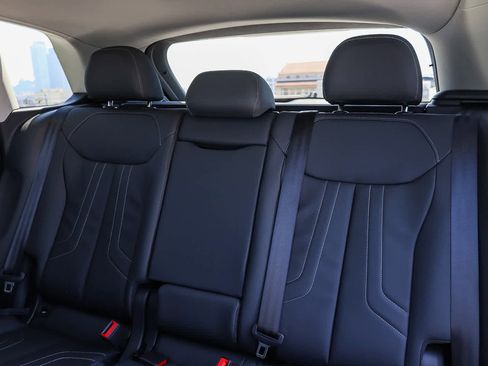 New 2026 Audi Q3 quattro 2.0T AWD/4WD image 23