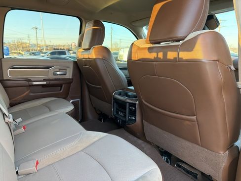 Used 2019 RAM 2500 Laramie image 8