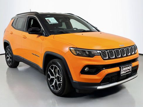 Used 2026 Jeep Compass Limited AWD/4WD image 3