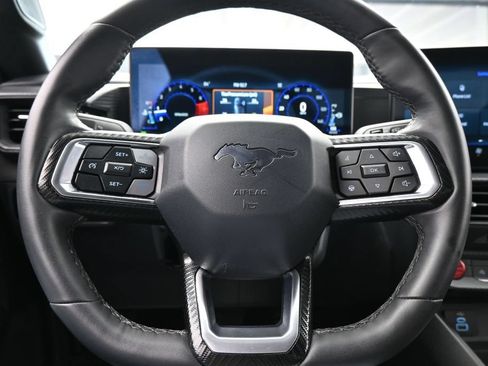Used 2024 Ford Mustang Coupe RWD image 24