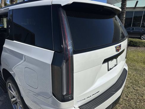 New 2025 Cadillac Escalade Sport Platinum w/ LPO, Floor Liner Package image 12