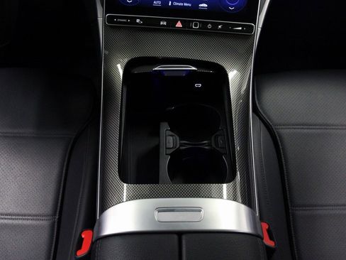 Certified 2022 Mercedes-Benz C 300 4MATIC Sedan image 16