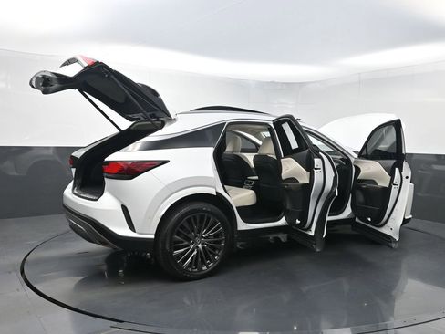 Used 2023 Lexus RX 350 AWD w/ Accessory Package image 40