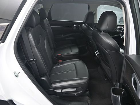 Certified 2023 Kia Sorento SX image 39