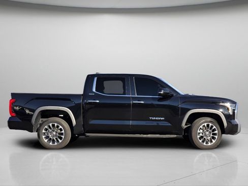 Used 2024 Toyota Tundra Limited AWD/4WD image 27