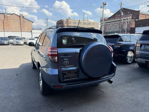 Used 2012 Toyota RAV4 4WD w/ Value Pkg image 4