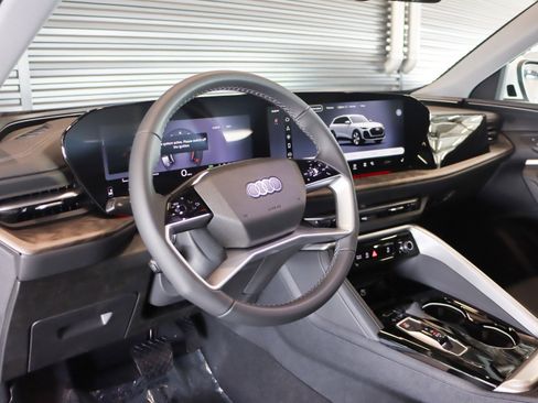 New 2026 Audi Q5 Premium AWD/4WD image 17