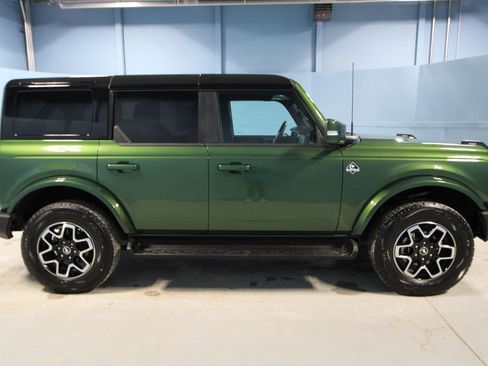 Used 2025 Ford Bronco Outer Banks AWD/4WD image 33