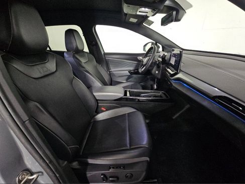 Used 2023 Volkswagen ID.4 Pro S image 15