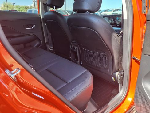 Used 2024 Hyundai Kona Limited FWD image 13