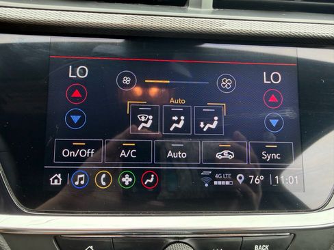 Used 2023 Buick Encore GX Select FWD image 38