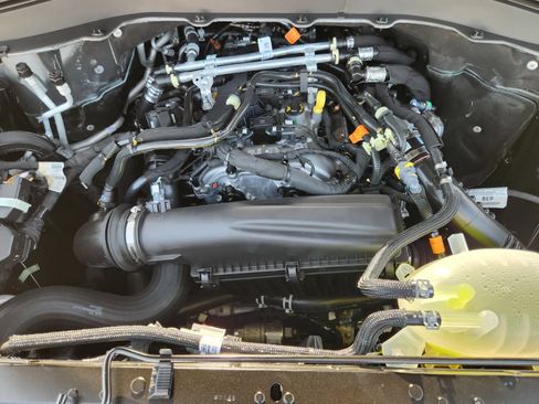 New 2027 Ford Explorer Active RWD image 25
