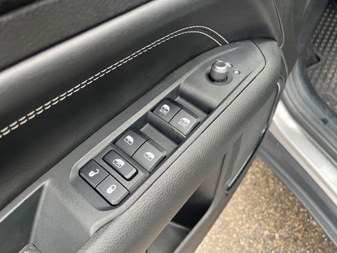 Used 2022 Jeep Compass Altitude w/ Convenience Group image 14