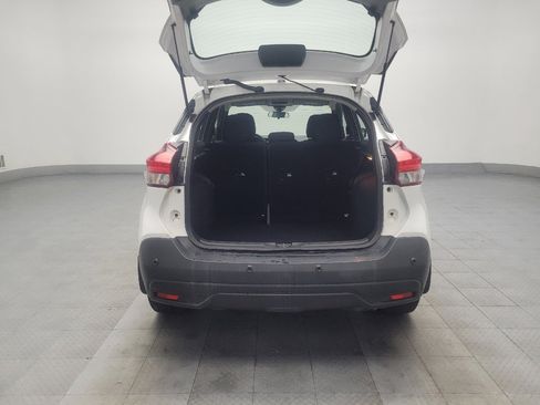 Used 2020 Nissan Kicks SV image 29