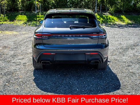 Used 2023 Porsche Macan AWD/4WD image 6