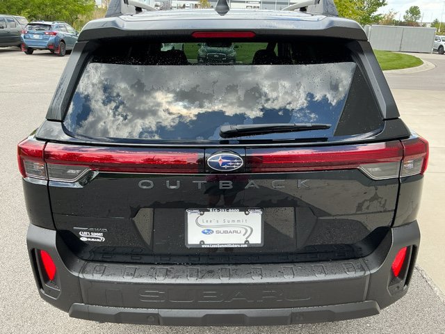 New 2026 Subaru Outback Limited AWD/4WD image 3