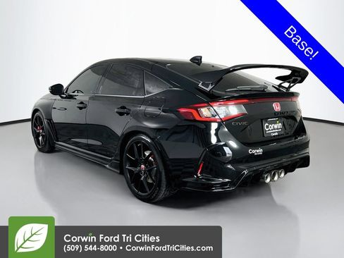 Used 2025 Honda Civic Type R image 11