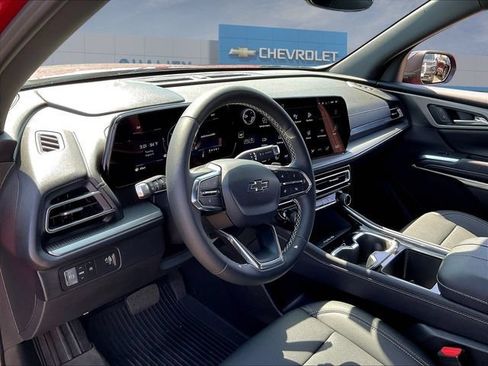 New 2026 Chevrolet Traverse LT w/ Midnight/Sport Edition FWD image 9