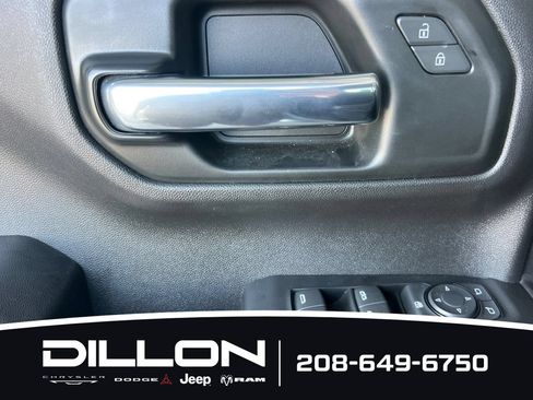 Used 2025 Chevrolet Silverado 1500 Custom Trail Boss AWD/4WD image 11