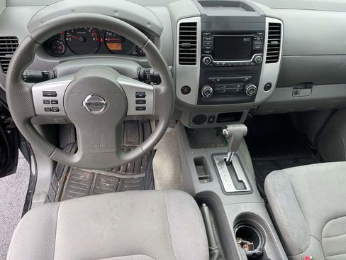 Used 2017 Nissan Frontier S image 23