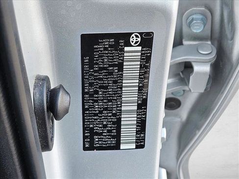 Used 2024 Toyota Corolla LE image 25