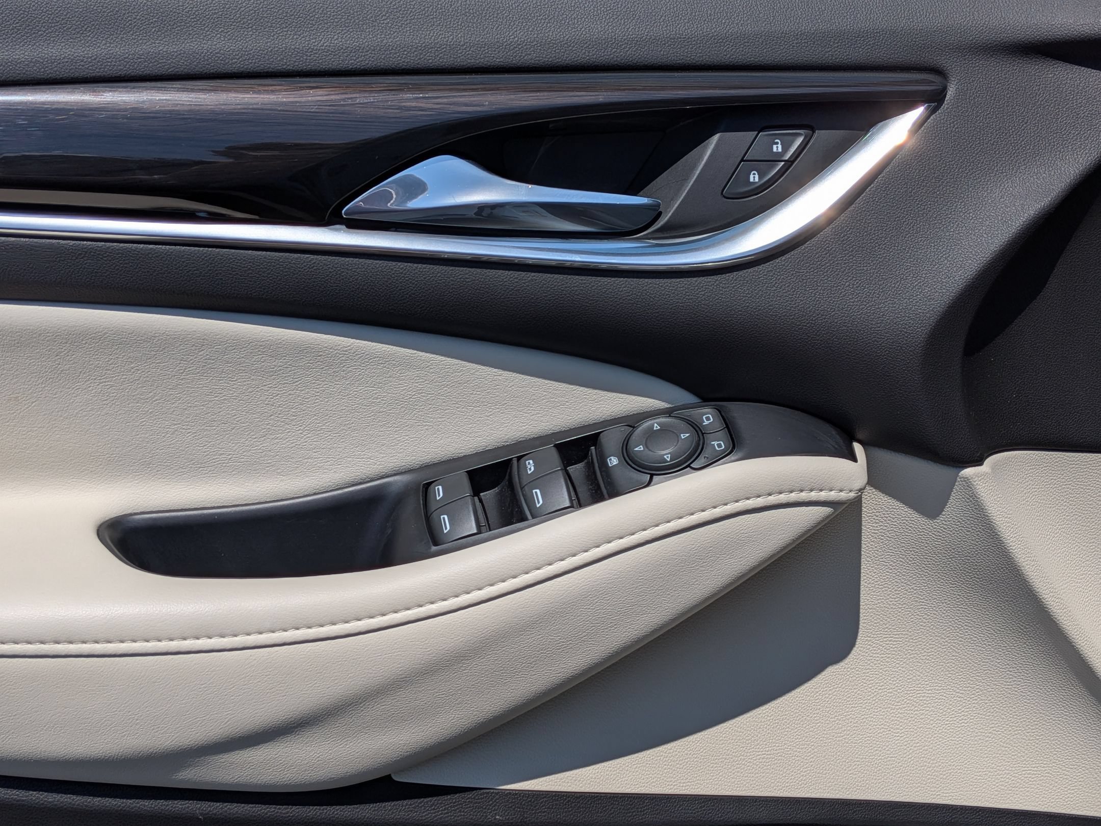 Certified 2023 Buick Enclave Essence w/ LPO, Floor Liner Package FWD image 22