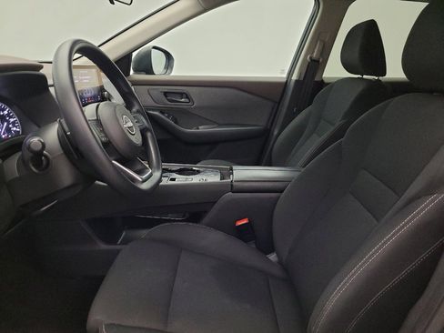 Used 2023 Nissan Rogue S image 17