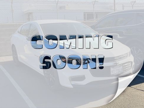 Used 2018 Chevrolet Malibu LT w/ Redline Edition FWD image 1