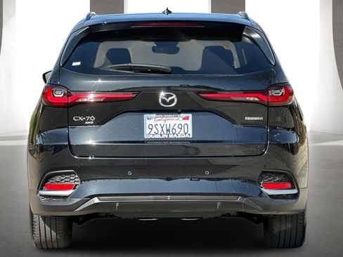 Certified 2025 MAZDA CX-70 3.3 Turbo w/ Premium Package image 5