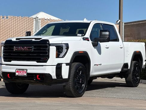 Certified 2026 GMC Sierra 2500 AT4 AWD/4WD image 8