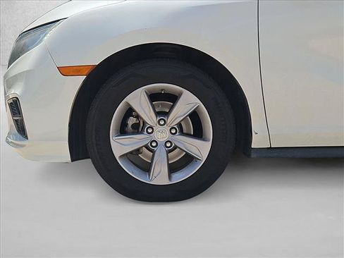 Used 2018 Honda Odyssey EX-L image 16