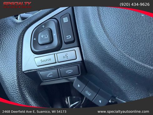 Used 2018 Subaru Forester 2.5i Premium AWD/4WD image 15