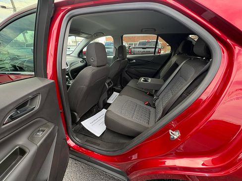 Used 2024 Chevrolet Equinox LT w/ LPO, Floor Liner Package image 23