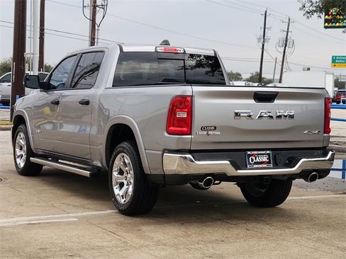 Used 2025 RAM 1500 Lone Star image 7