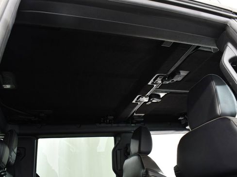 Used 2025 Ford Bronco Outer Banks image 18