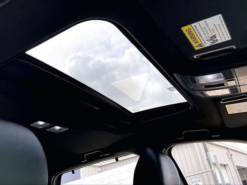 Used 2018 MAZDA CX-9 Grand Touring image 12